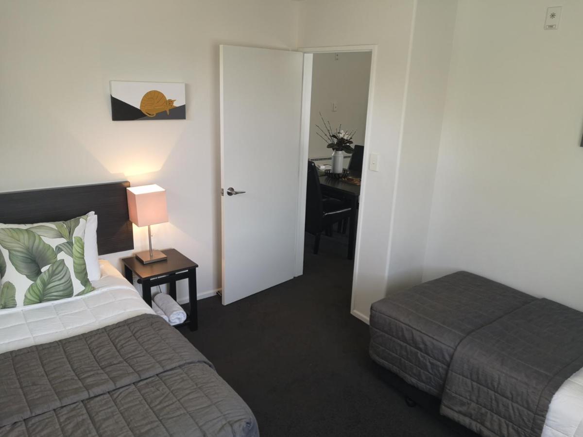 Airport Palms Motel Christchurch Exteriör bild
