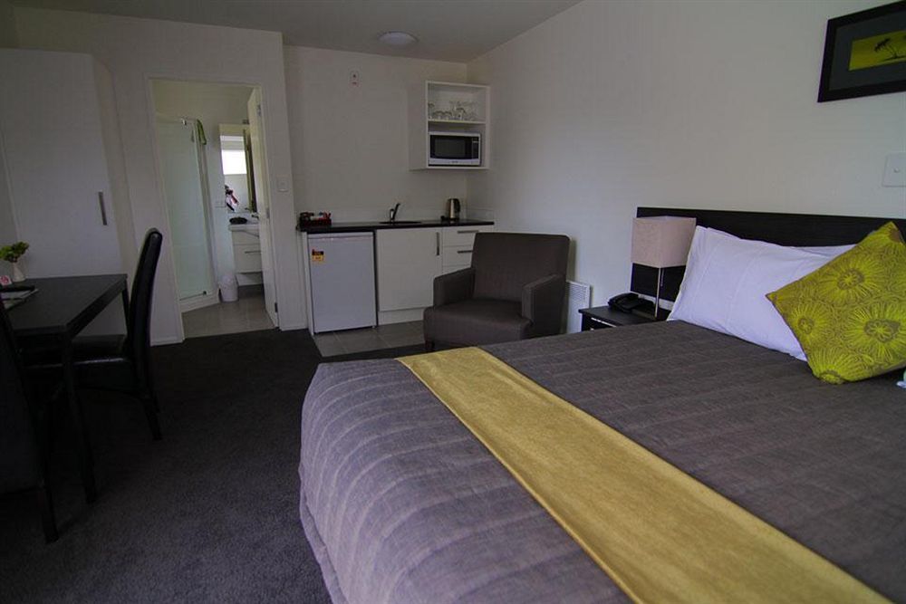 Airport Palms Motel Christchurch Exteriör bild